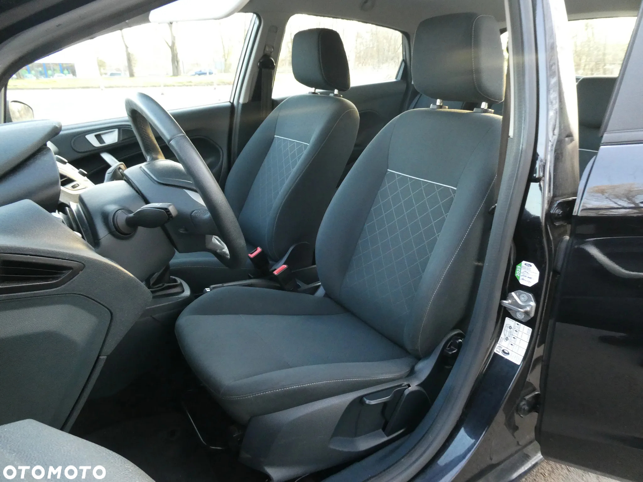 Ford Fiesta 1.25 Trend - 10