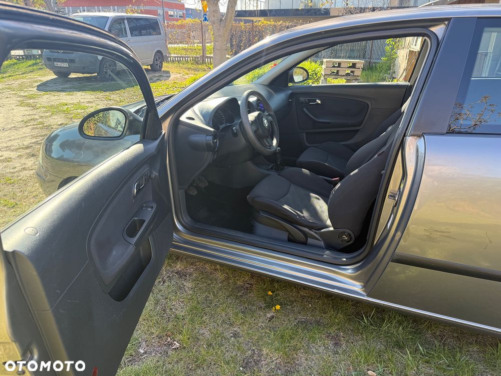 Seat Ibiza 1.4 16V Reference - 7