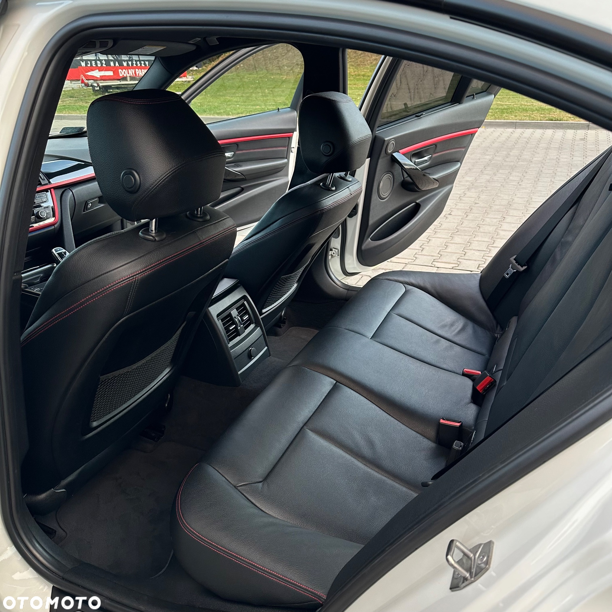 BMW Seria 3 - 17
