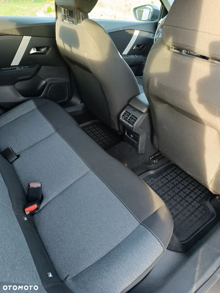 Citroën C4 1.5 BlueHDi C-Series S&S - 17