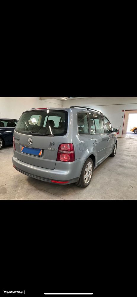 VW Touran 2.0 TDI DPF Trendline - 3