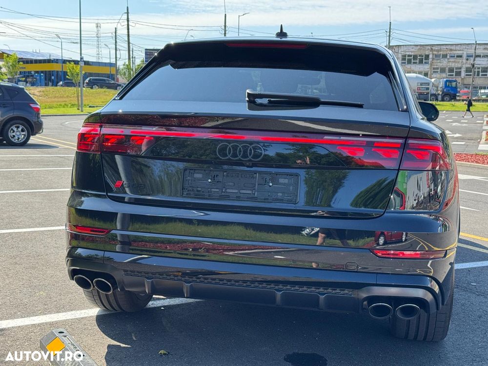 Audi SQ8 4.0 TFSI quattro Tiptronic - 11