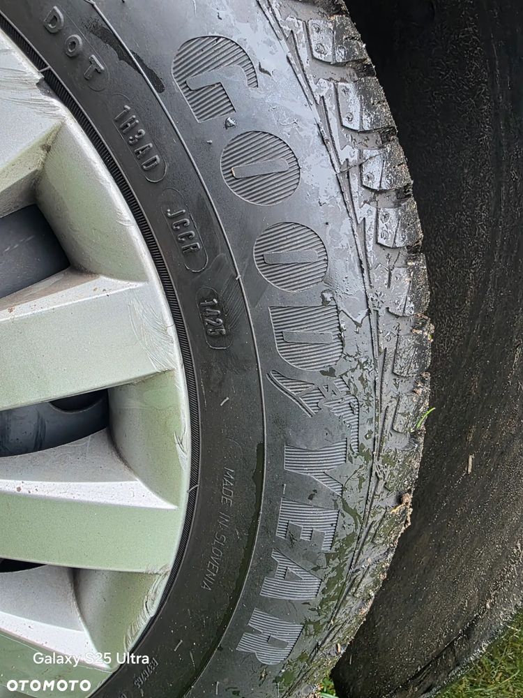 Peugeot 207 75 Urban Move - 16