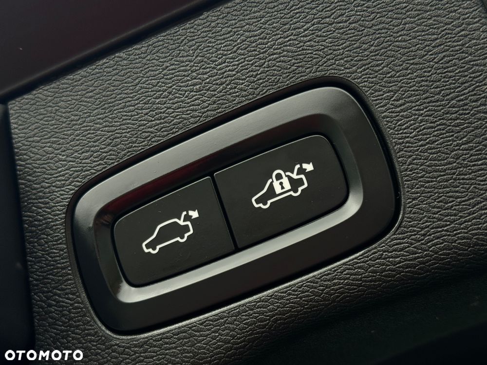 Volvo XC 60 D4 Inscription - 18