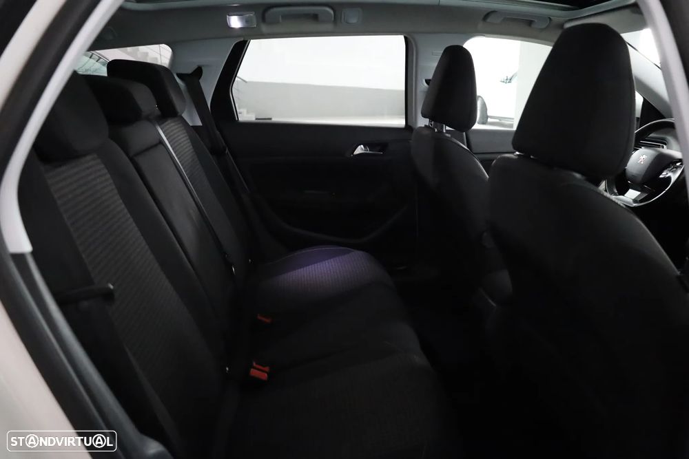 Peugeot 308 SW BlueHDi 100 Stop & Start Nível 1 Business-Line - 18