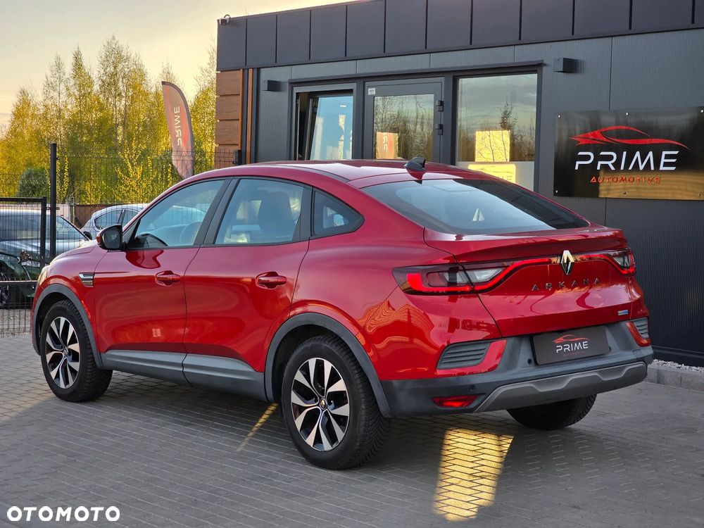 Renault Arkana 1.6 E-TECH Intens MMT - 12