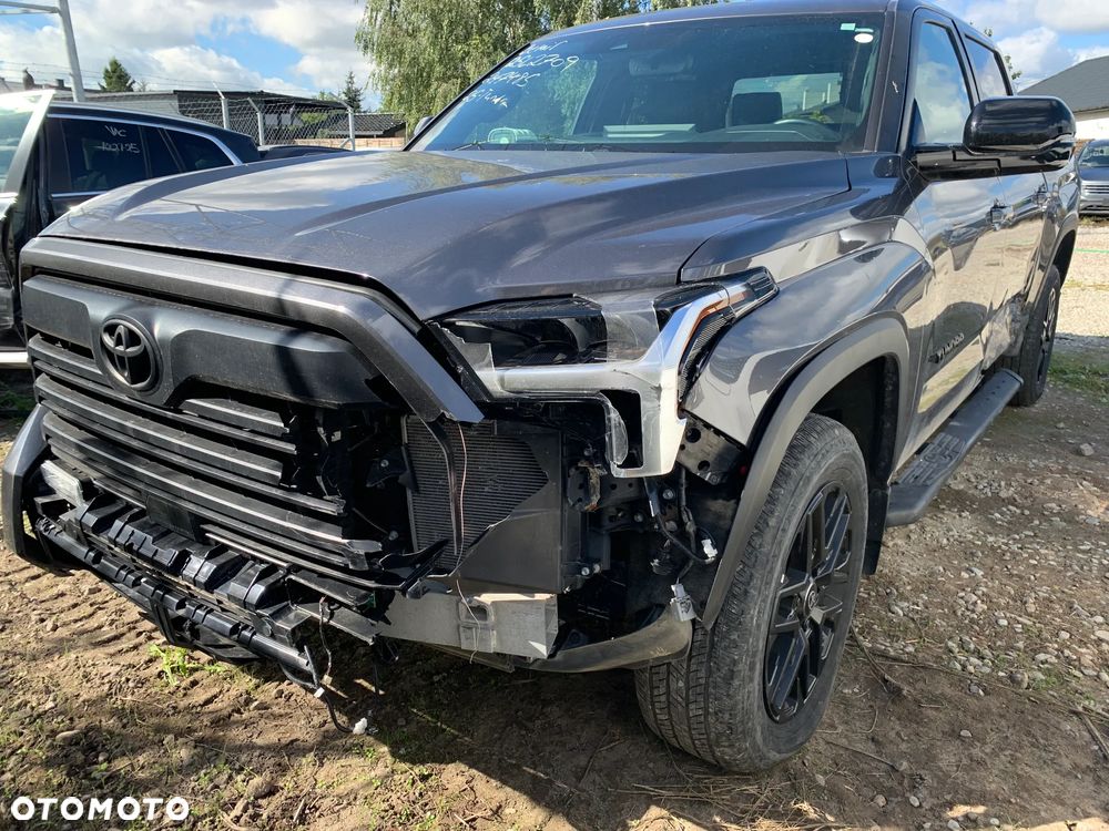 Toyota Tundra - 23