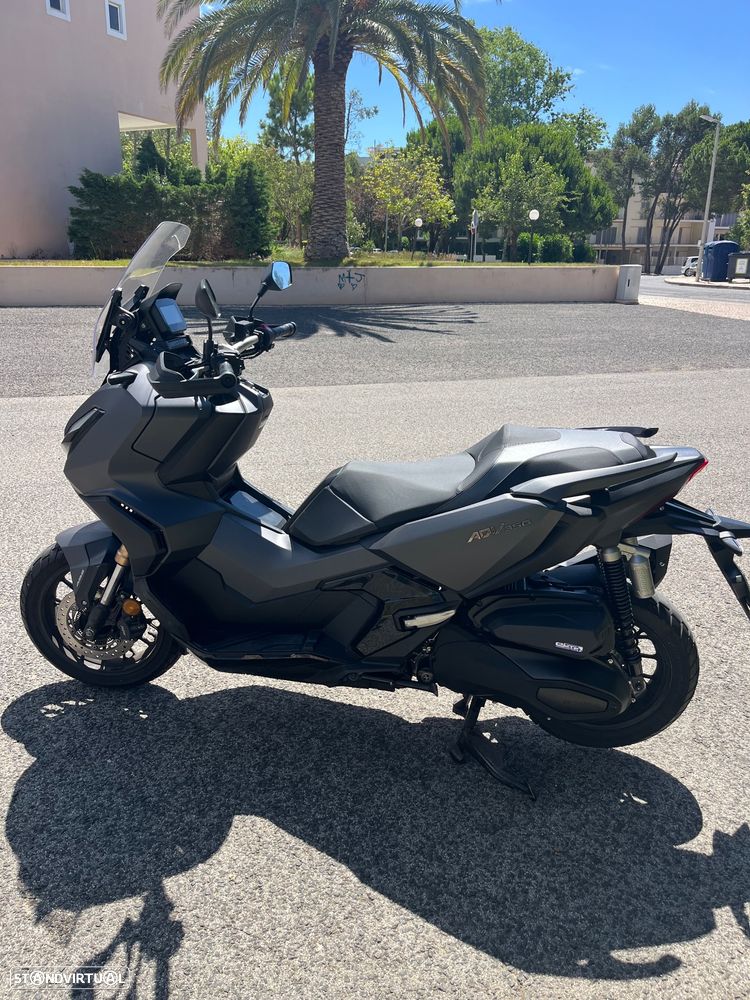 Honda ADV 350 - 3