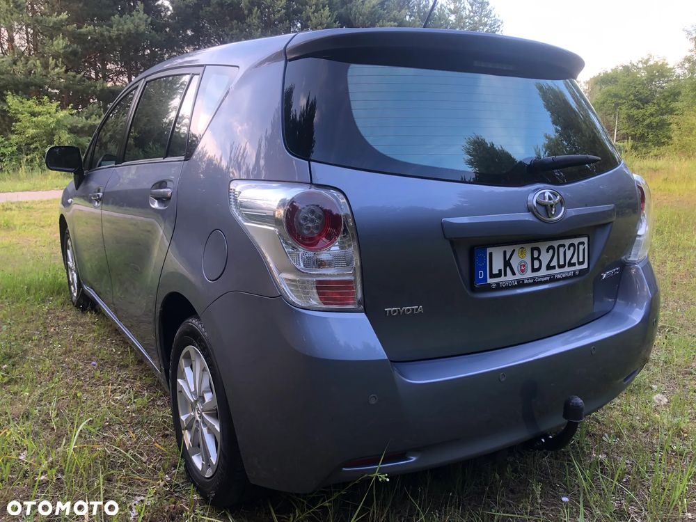 Toyota Verso 1.8 5-Sitzer Life - 17