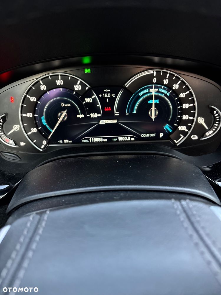 BMW Seria 5 530e iPerformance - 17