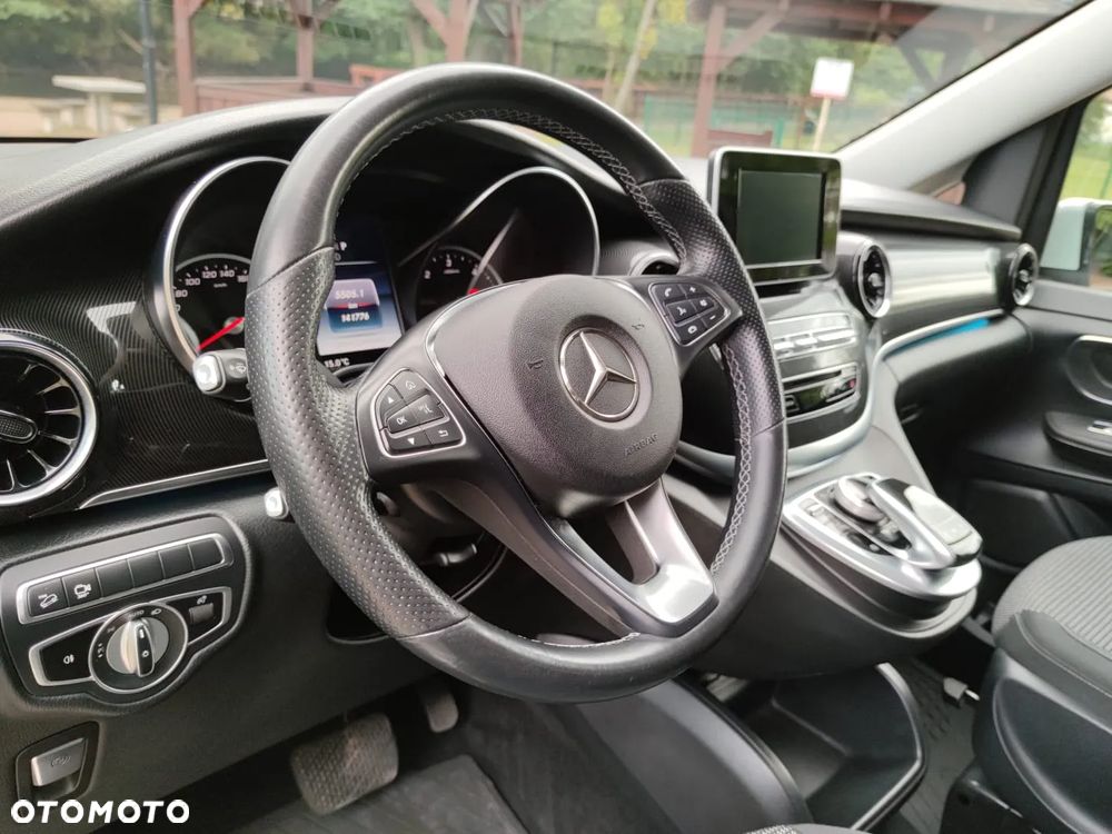 Mercedes-Benz Klasa V 300 d 4-Matic 9G-Tronic (d³ugi) - 4