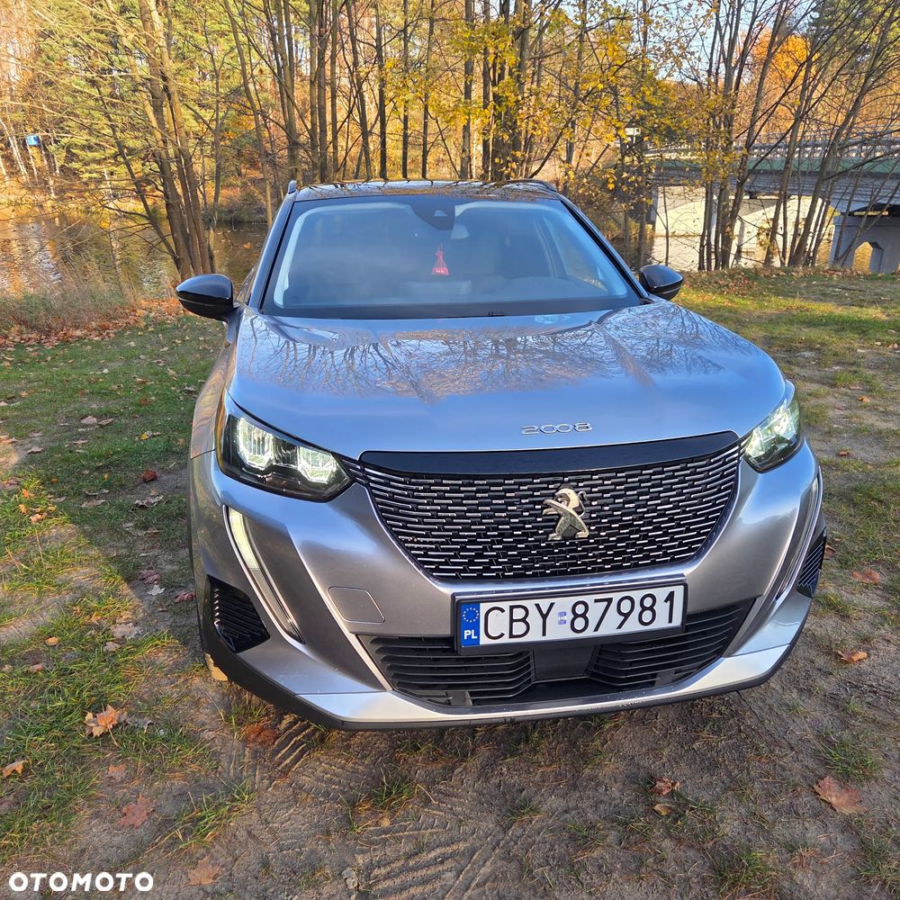 Peugeot 2008 PureTech 100 Allure - 17