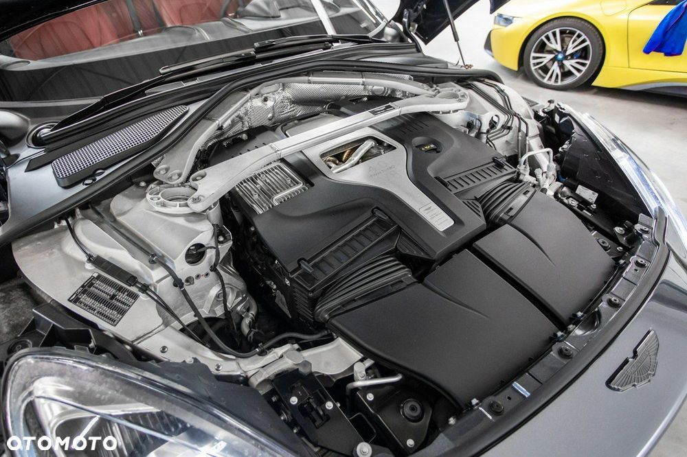 Aston Martin DBX Standard - 20