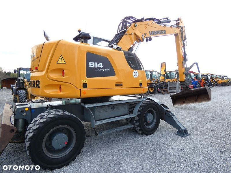Liebherr 914 Compact / Super Stan / Speeder 30km/h / Łapy + pług / - 11