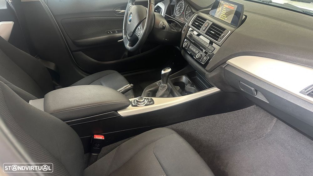 BMW 116 d EfficientDynamics Edition Urban Line - 12