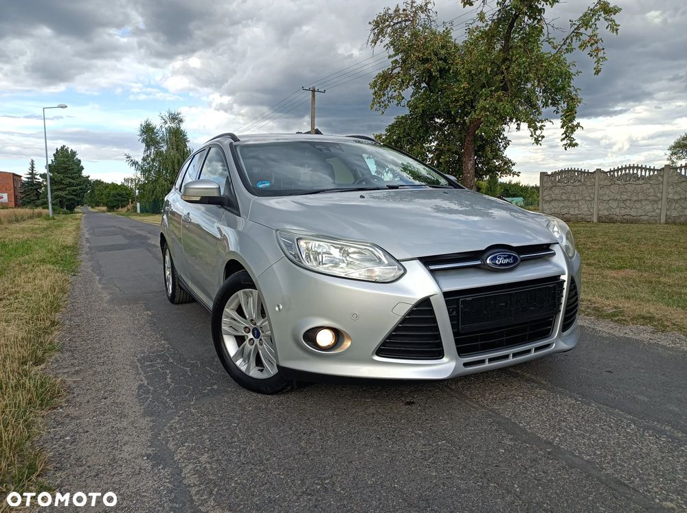 Ford Focus 1.6 TDCi DPF SYNC Edition - 2