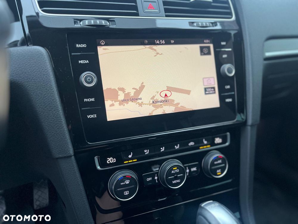 Volkswagen Golf 1.4 TSI BMT Highline DSG - 26