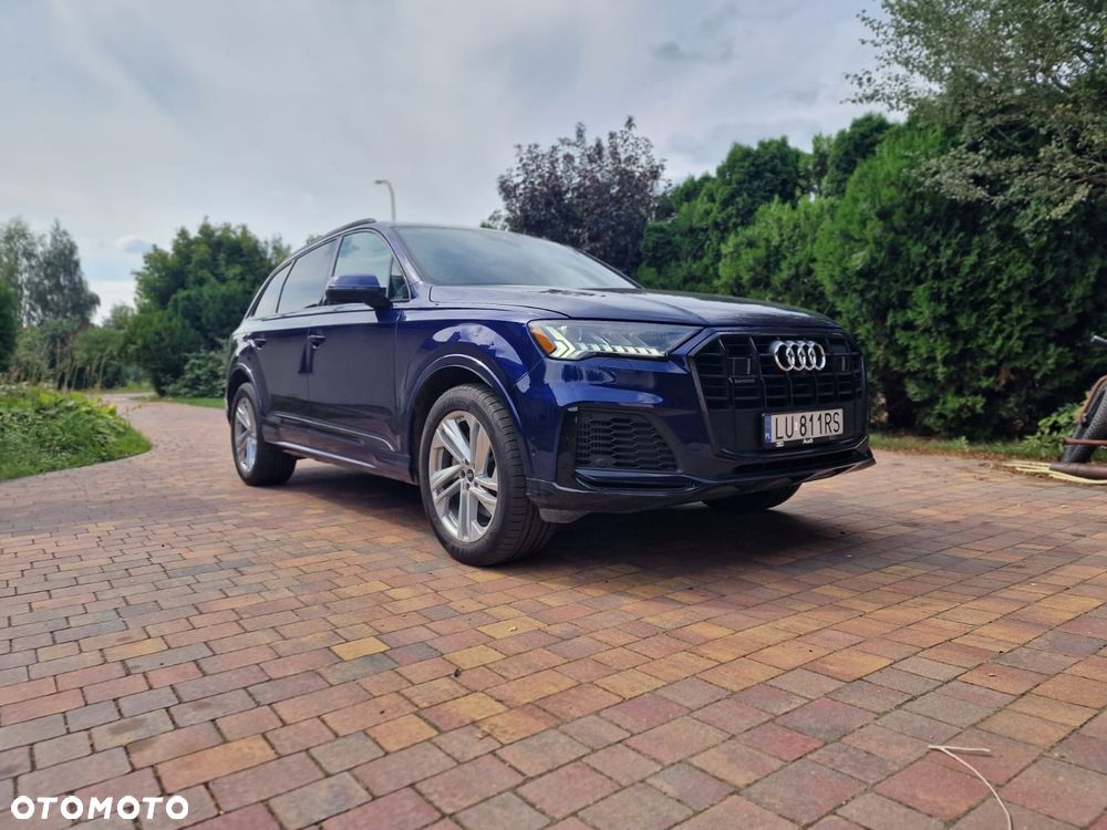 Audi Q7 2021 photo 2