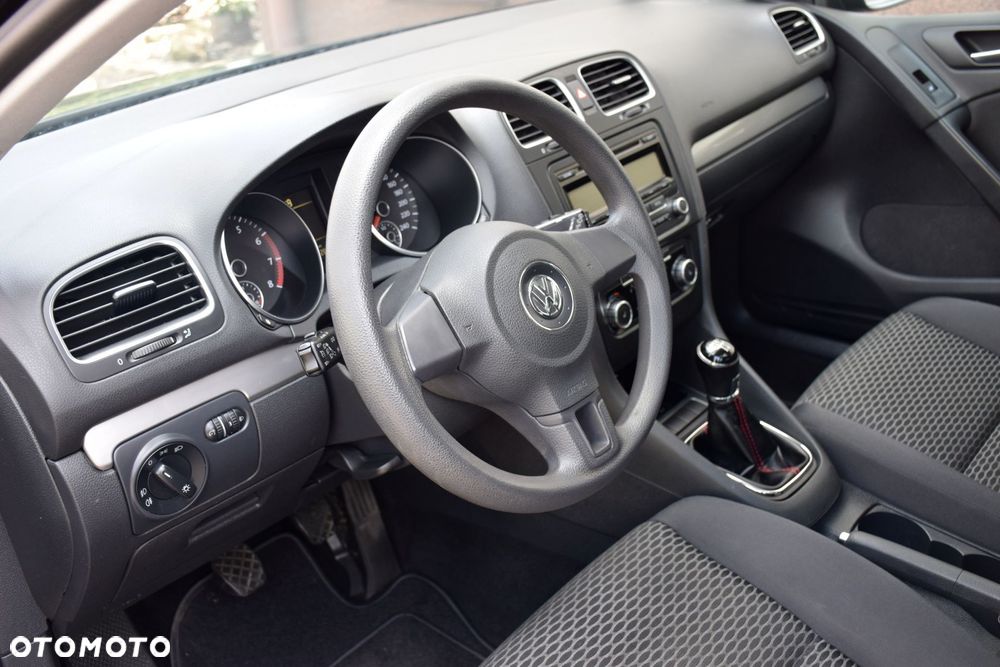 Volkswagen Golf 1.6 Edition - 12