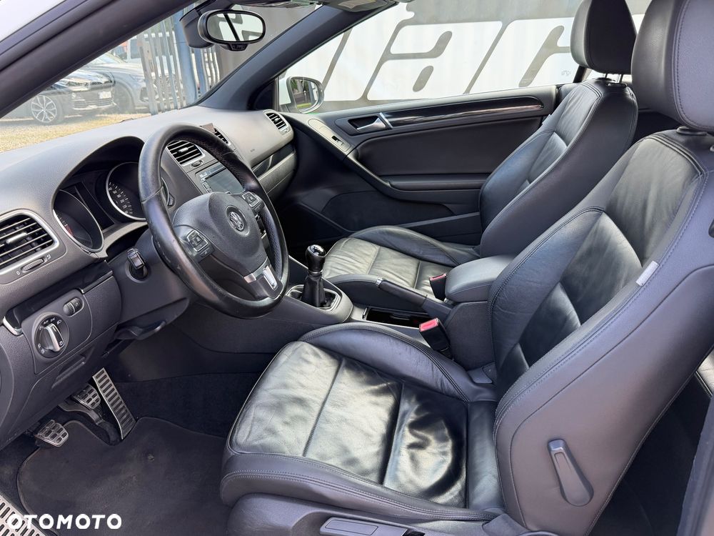Volkswagen Golf 1.6 TDI DPF Highline - 20