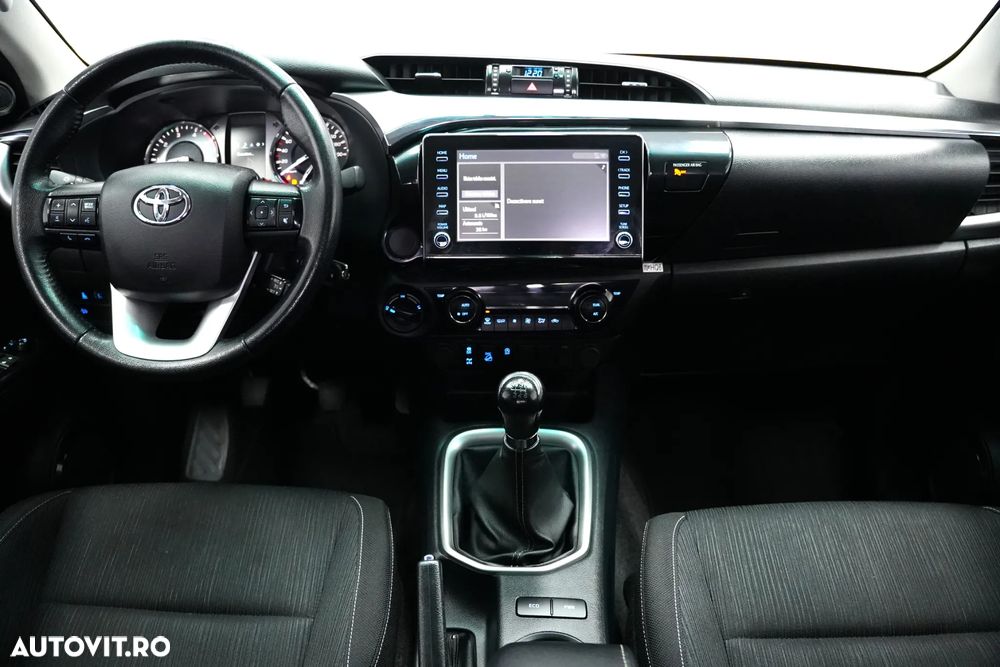 Toyota Hilux - 7