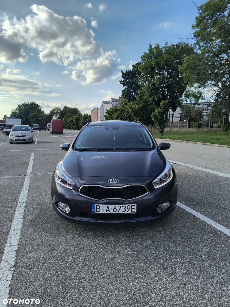 Kia Ceed 1.6 GDI L DCT - 2