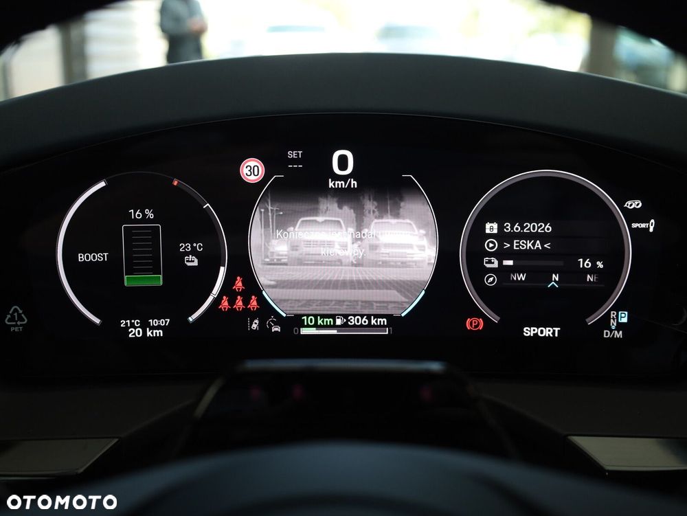 Porsche Panamera - 18