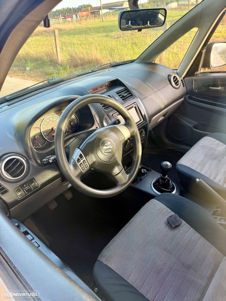 Suzuki SX4 1.6 DDiS GL Outdoor Line - 8