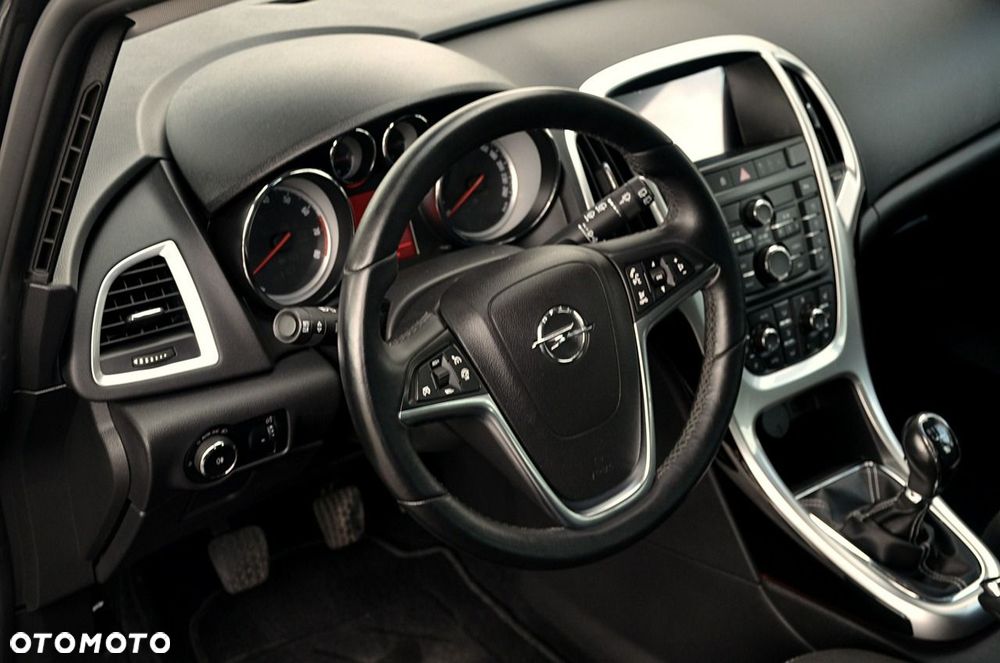 Opel Astra - 14