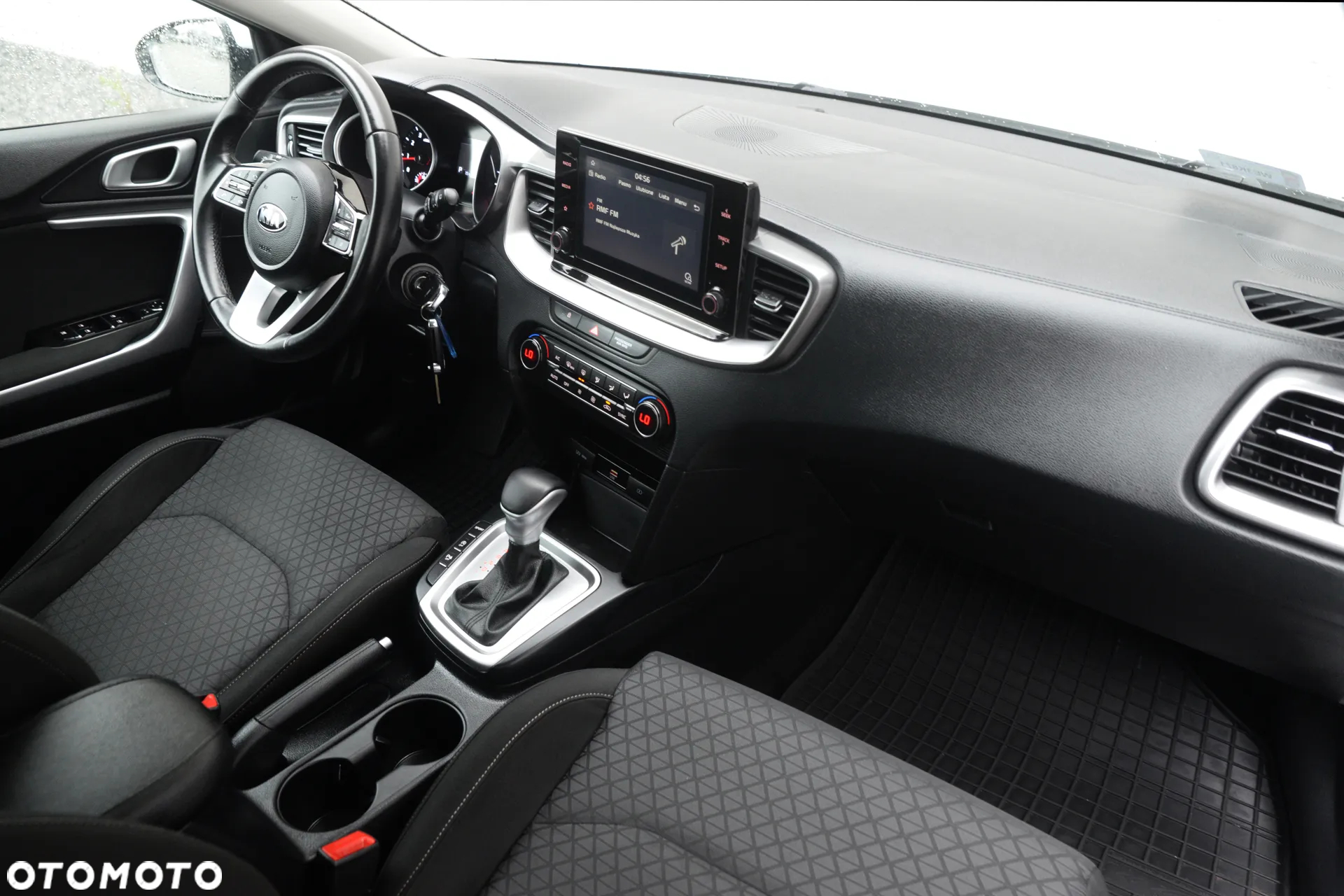 Kia Ceed 1.5 T-GDI Business Line DCT - 35