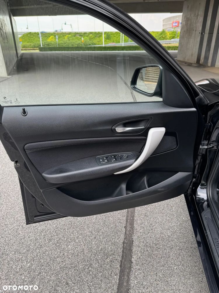 BMW Seria 1 116i - 9