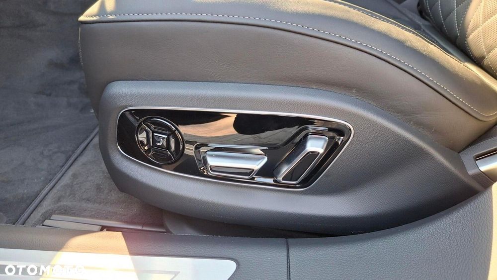 Audi A8 - 13