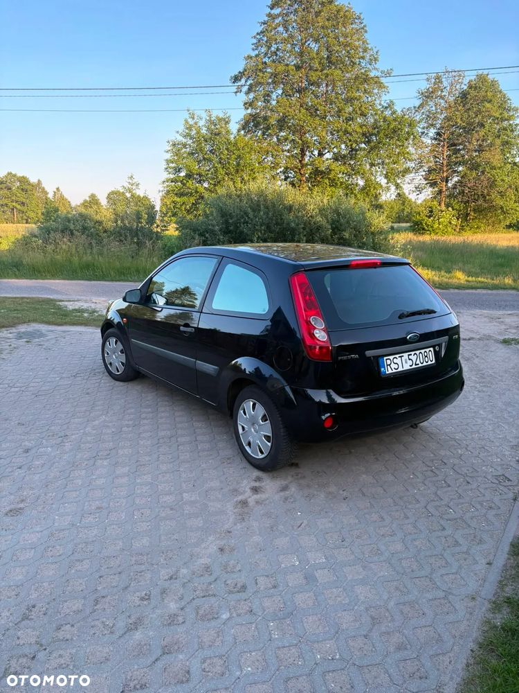 Ford Fiesta - 5