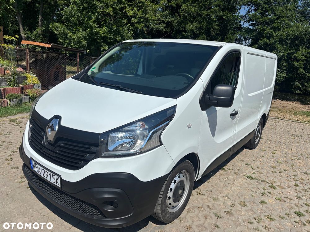 Renault TRAFIC - 1
