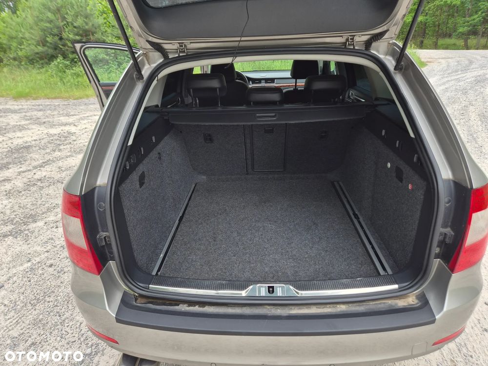 Skoda Superb 1.8 TSI Elegance - 33