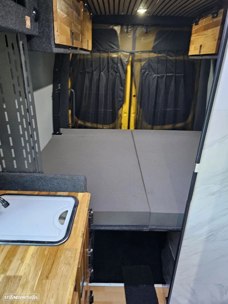 VW Crafter 35 2.0 TDi 140 CD Longa BM - 16