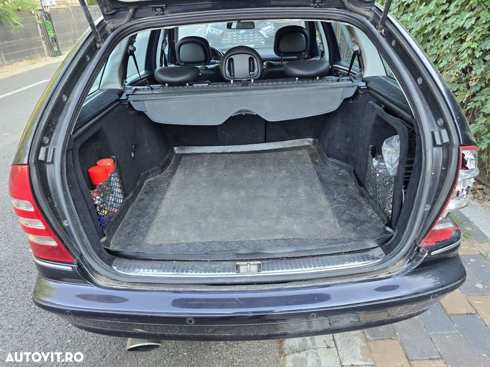 Mercedes-Benz C 180 Kompressor Avantgarde Sport Edition - 8