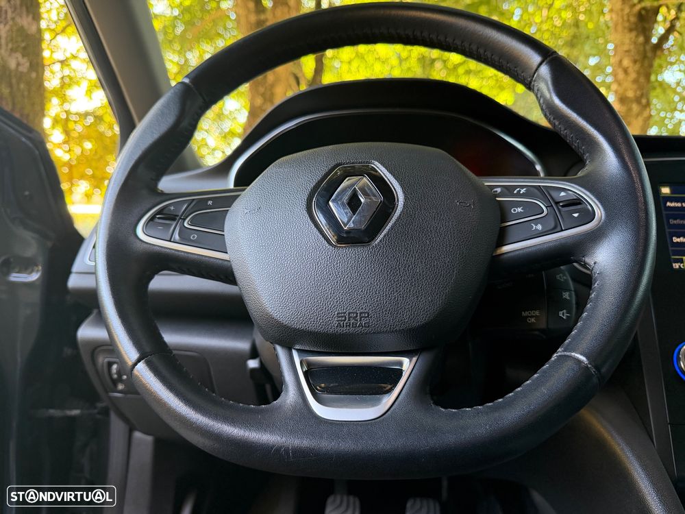Renault Mégane Sport Tourer 1.5 dCi GT Line - 22