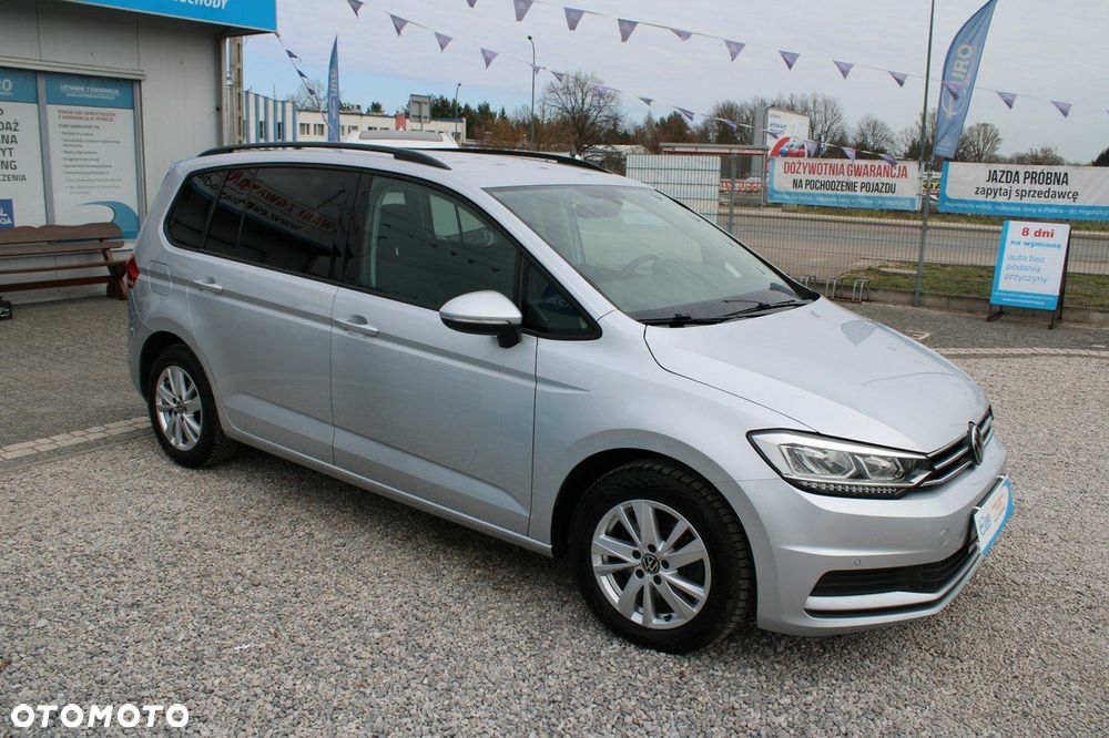 Volkswagen Touran - 6
