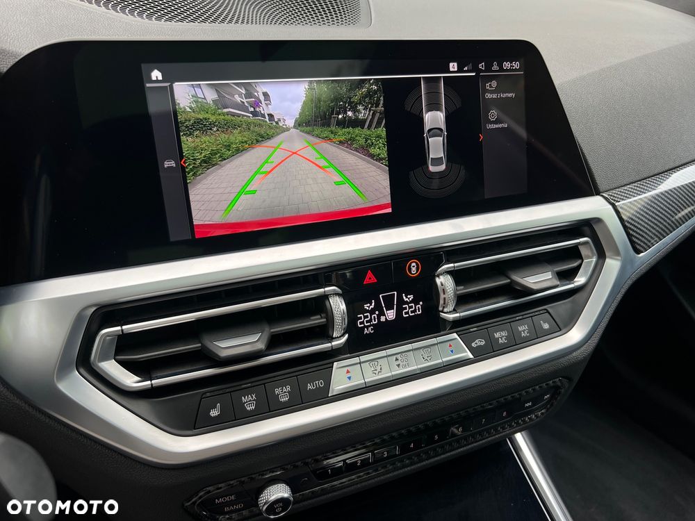 BMW Seria 3 330i xDrive M Sport - 15