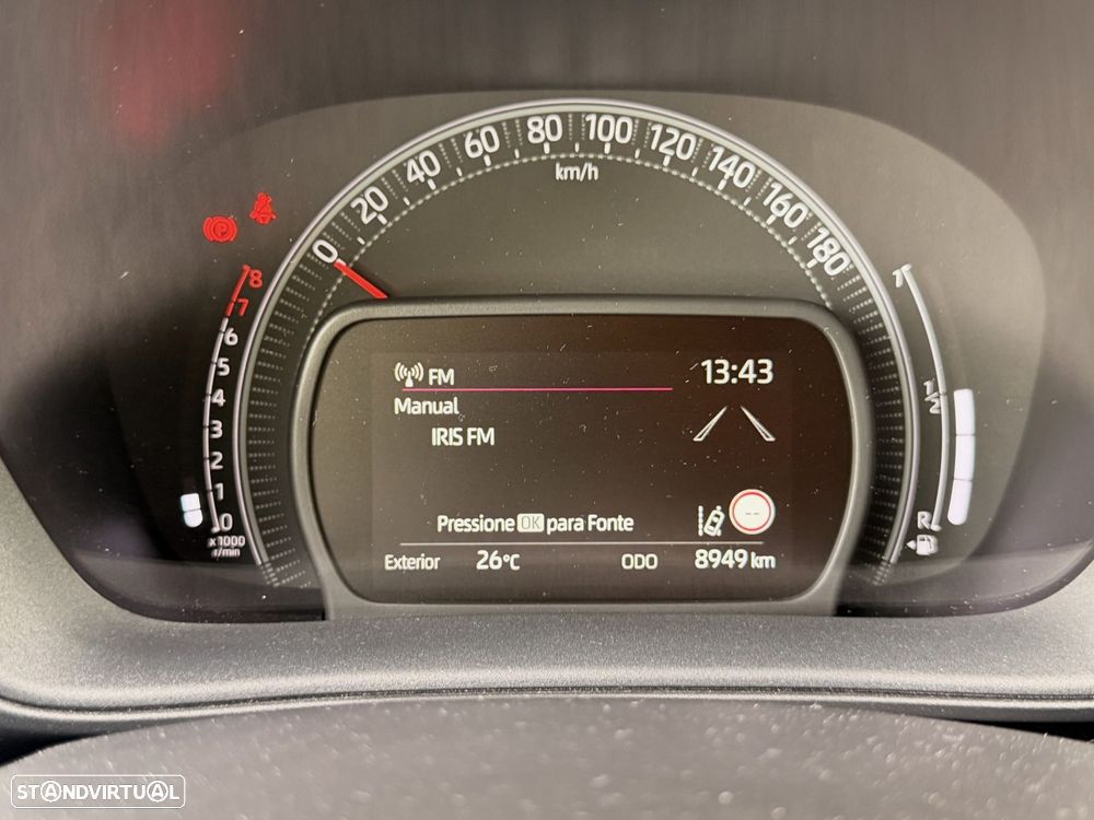 Toyota Aygo X 1.0 Pulse - 25