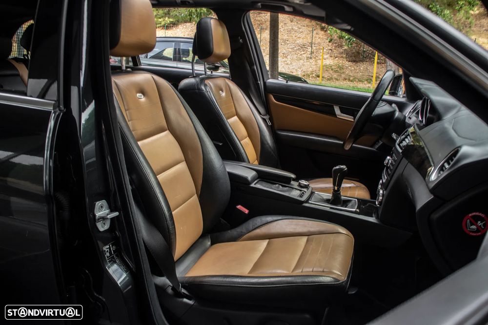 Mercedes-Benz C 220 Station CDI Avantgarde Edition - 11