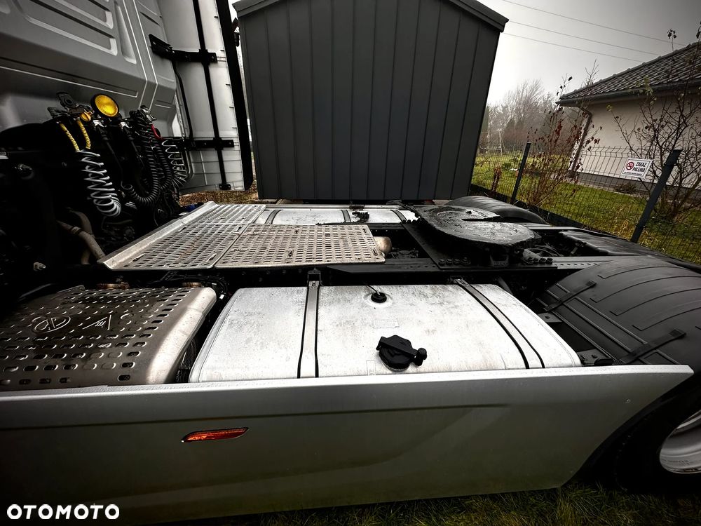 Iveco IVECO S-WAY 490 AS - 10