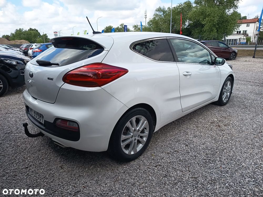Kia Ceed 1.6 CRDi L - 12
