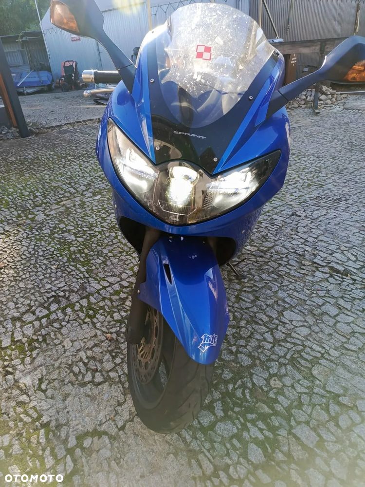 Triumph Sprint - 8