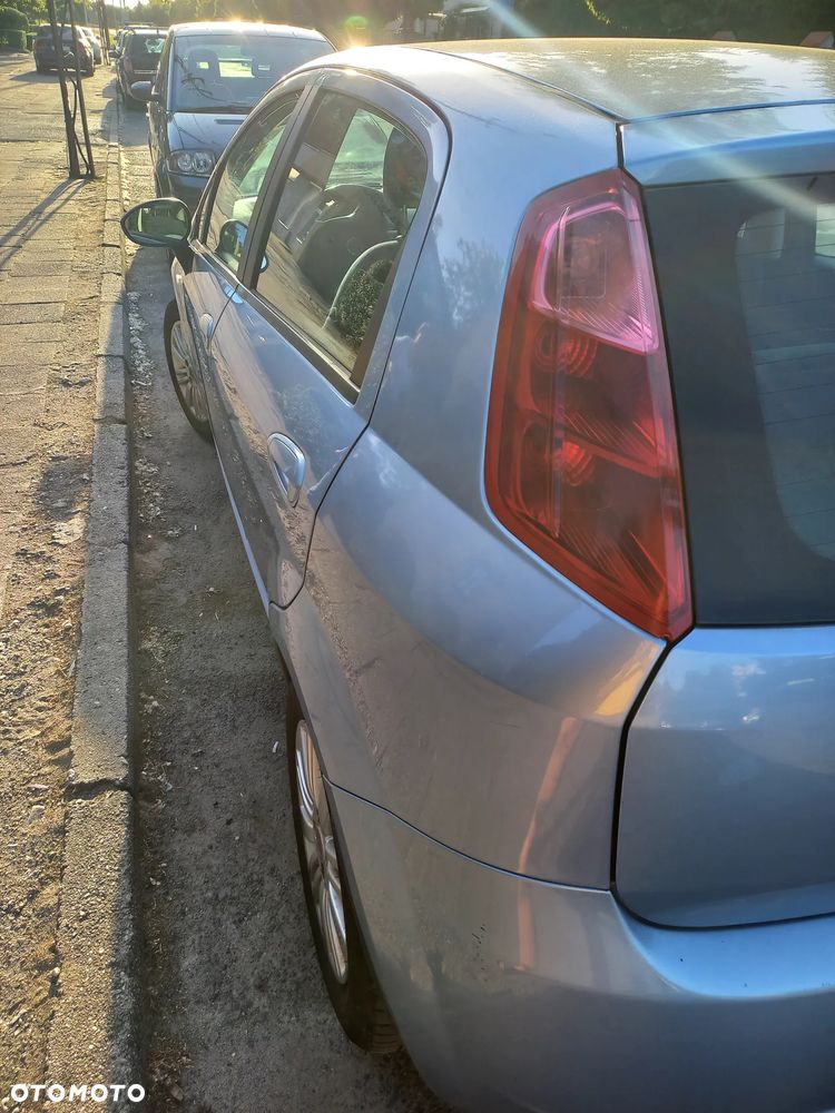 Fiat Punto Evo 1.3 Multijet 16V Active - 12