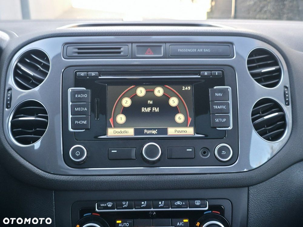 Volkswagen Tiguan - 18