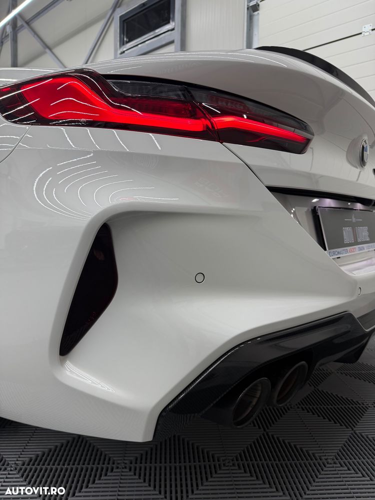 BMW M8 2023 — imagine 9