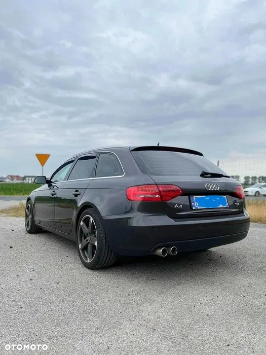 Audi A4 2.0 TDI Multitronic - 7