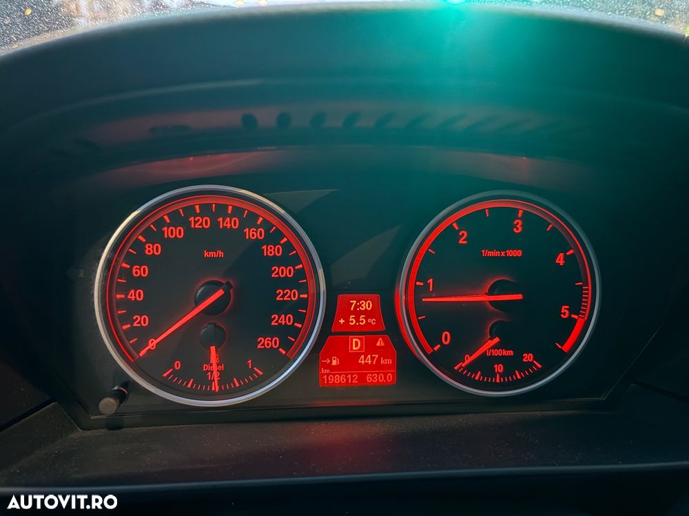 BMW Seria 5 520d Aut. Edition Sport - 7